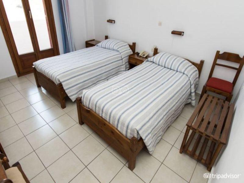 Artemis Hotel Agios Stefanos  Exterior foto